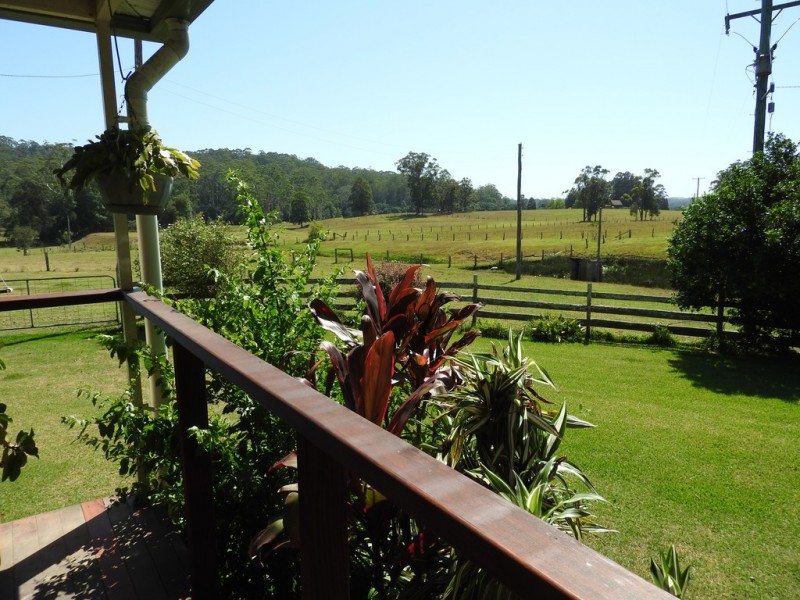 484 Blackbutt Road,, Herons Creek NSW 2443