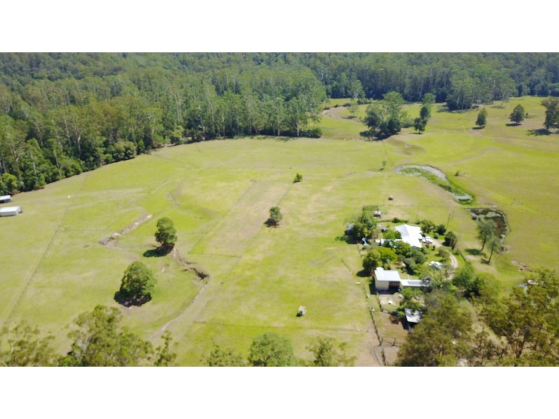 484 Blackbutt Road,, Herons Creek NSW 2443