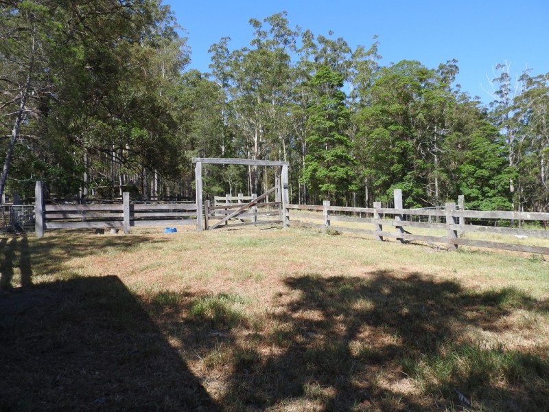 484 Blackbutt Road,, Herons Creek NSW 2443