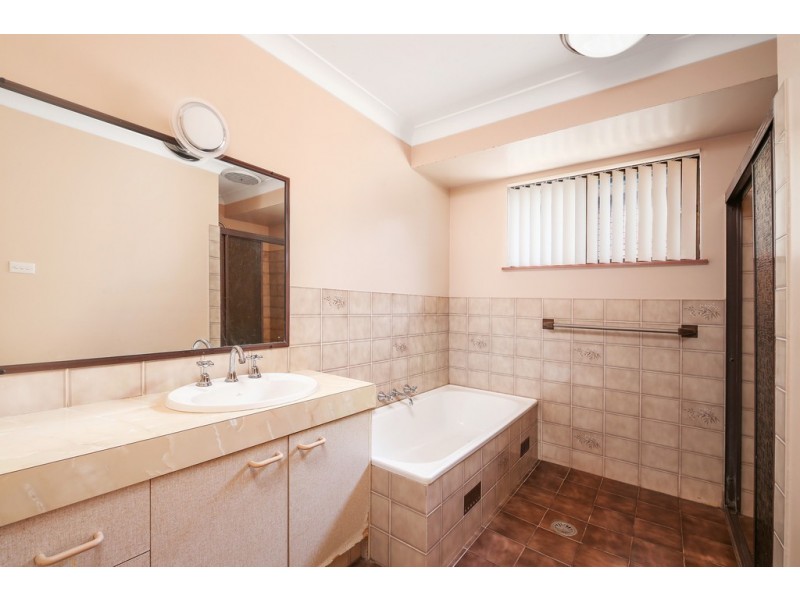 7 Marowin Place, Wauchope NSW 2446