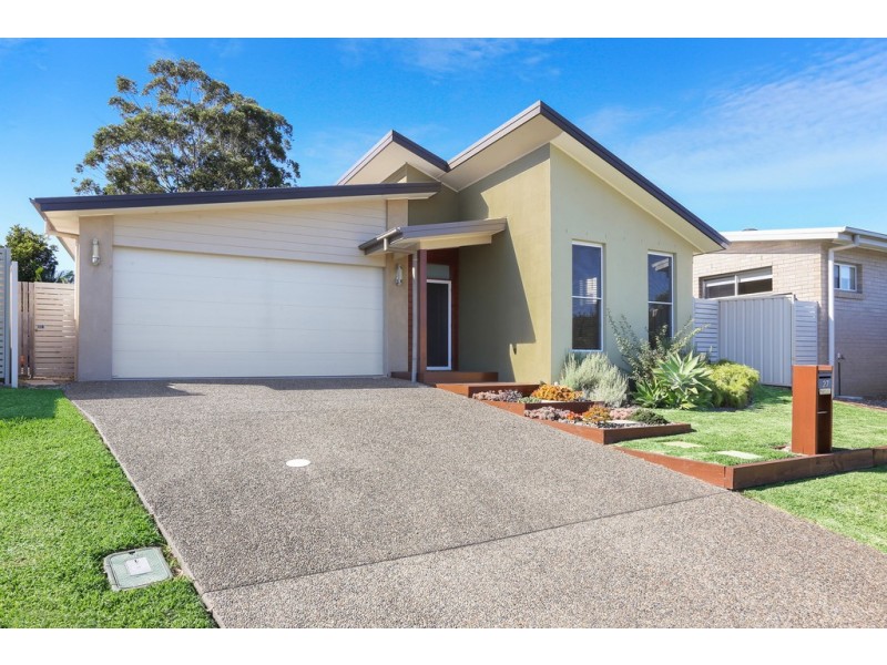 27 Monarch Circuit, Port Macquarie NSW 2444