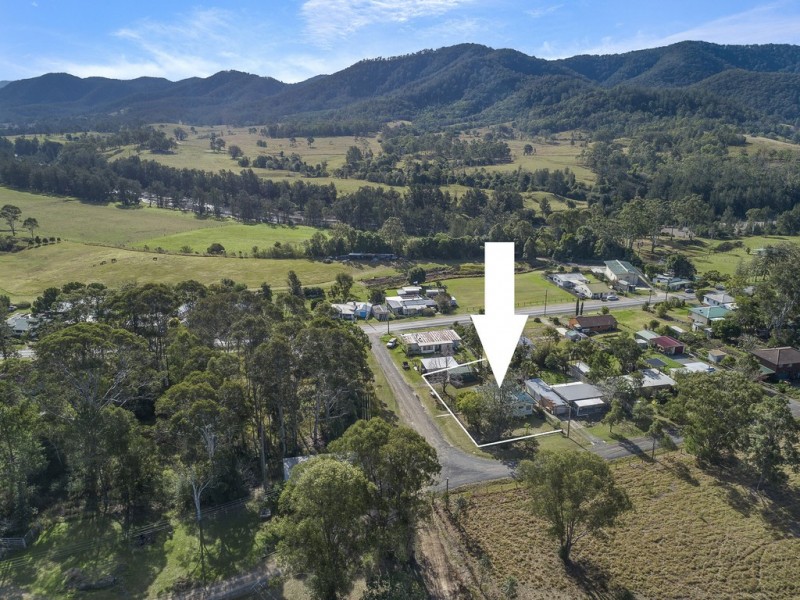 34 Henry Street, Long Flat NSW 2446