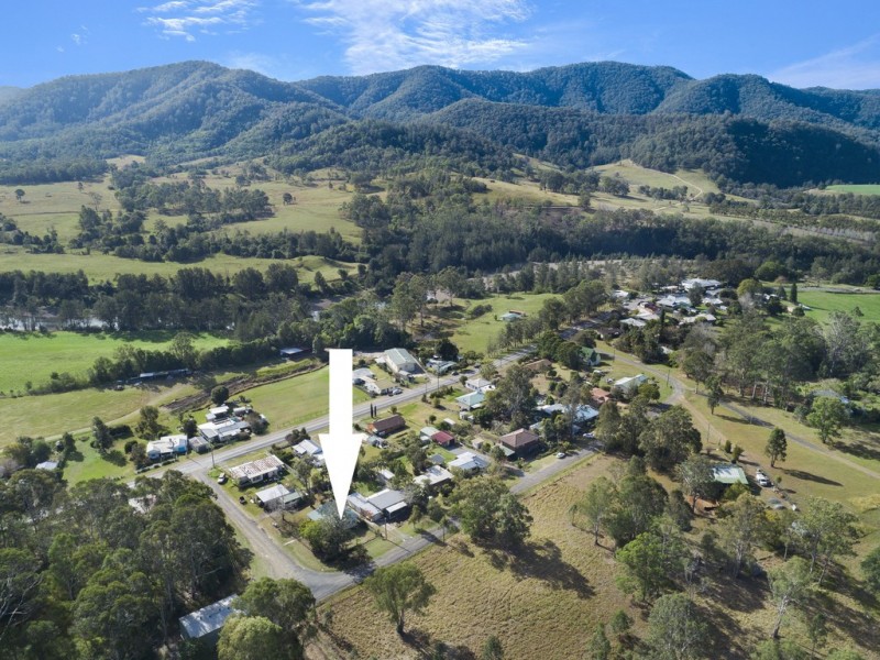 34 Henry Street, Long Flat NSW 2446