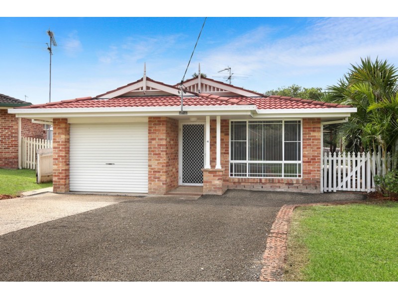 4 Yarrat Place, Wauchope NSW 2446