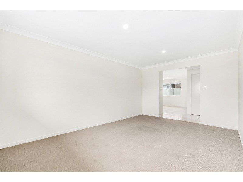 8 Glenview Drive, Wauchope NSW 2446