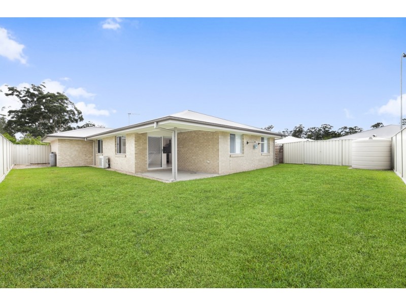 8 Glenview Drive, Wauchope NSW 2446