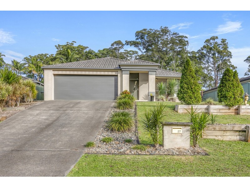 27 Riverbreeze Drive, Wauchope NSW 2446