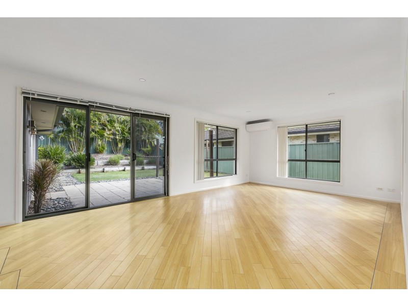 27 Riverbreeze Drive, Wauchope NSW 2446