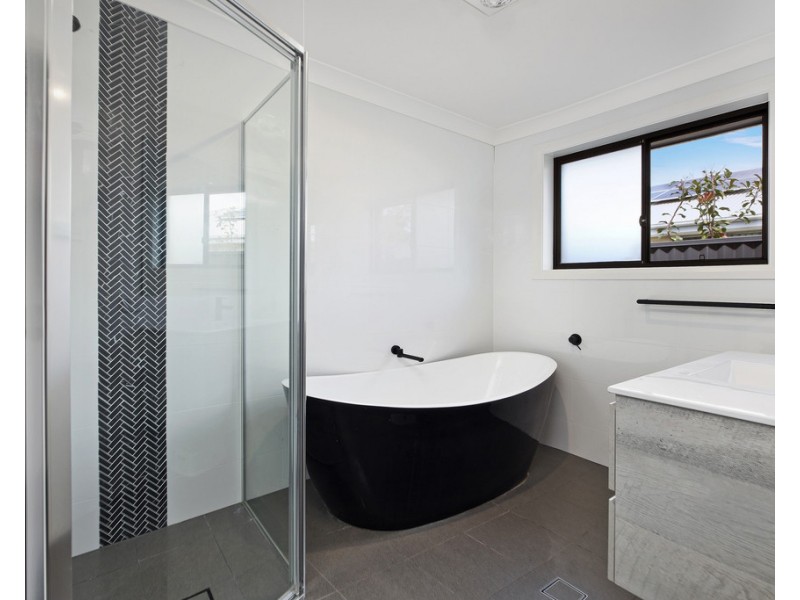 12 Tarragon Drive, Wauchope NSW 2446