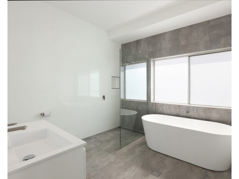 10 Scott Street, Thrumster NSW 2444