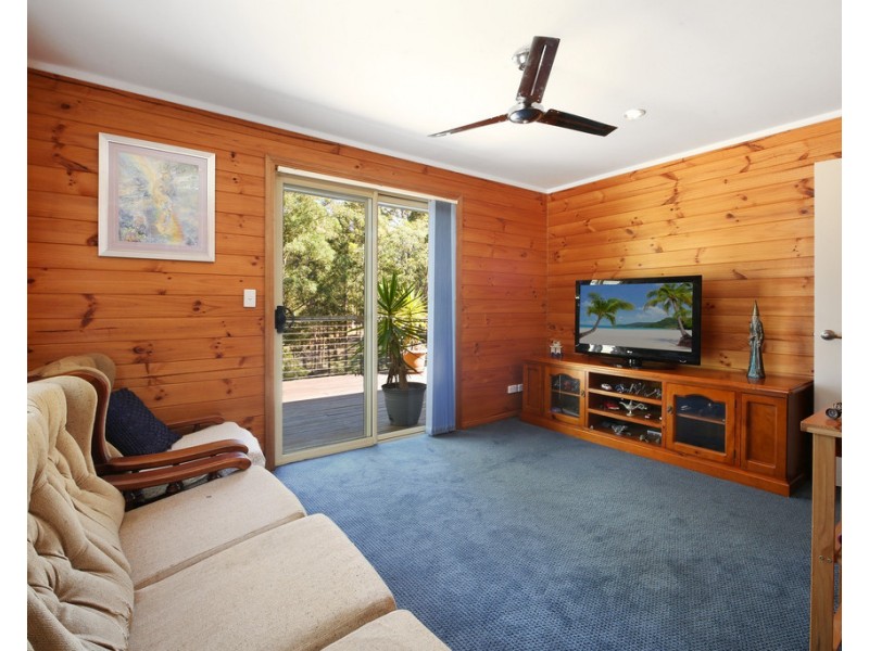 57 Tall Timber Road, Lake Innes NSW 2446