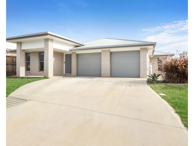 7 Whipcrack Terrace, Wauchope NSW 2446