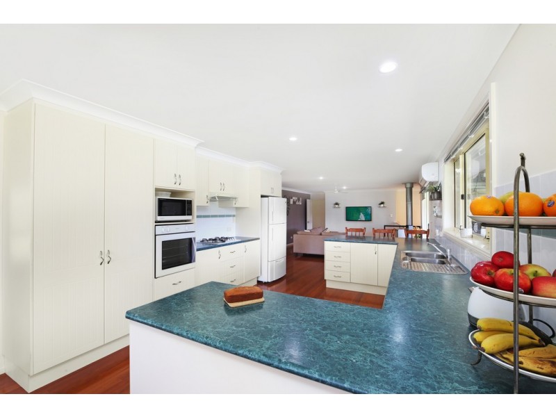 330 Sarahs Crescent, King Creek NSW 2446