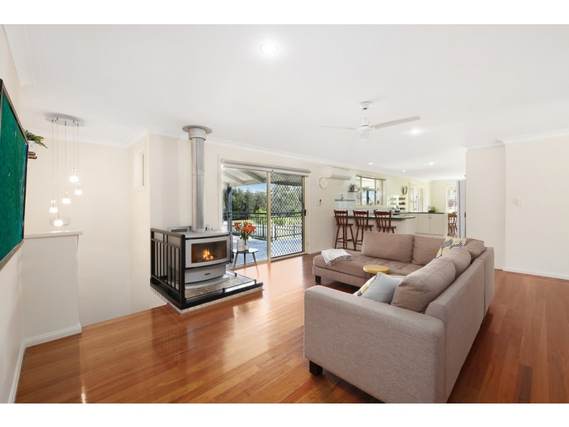 330 Sarahs Crescent, King Creek NSW 2446