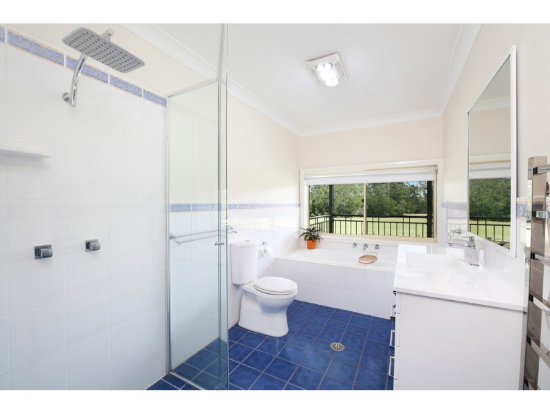 330 Sarahs Crescent, King Creek NSW 2446