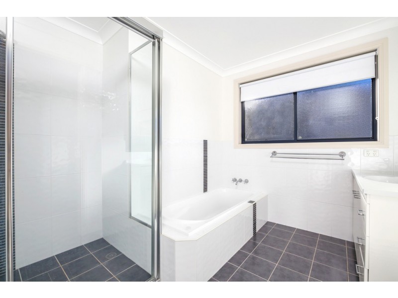 37 Riverbreeze Drive, Wauchope NSW 2446