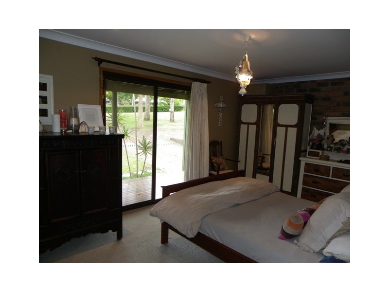 12 Warrew Crescent, King Creek NSW 2446