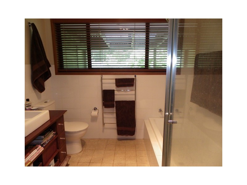 12 Warrew Crescent, King Creek NSW 2446
