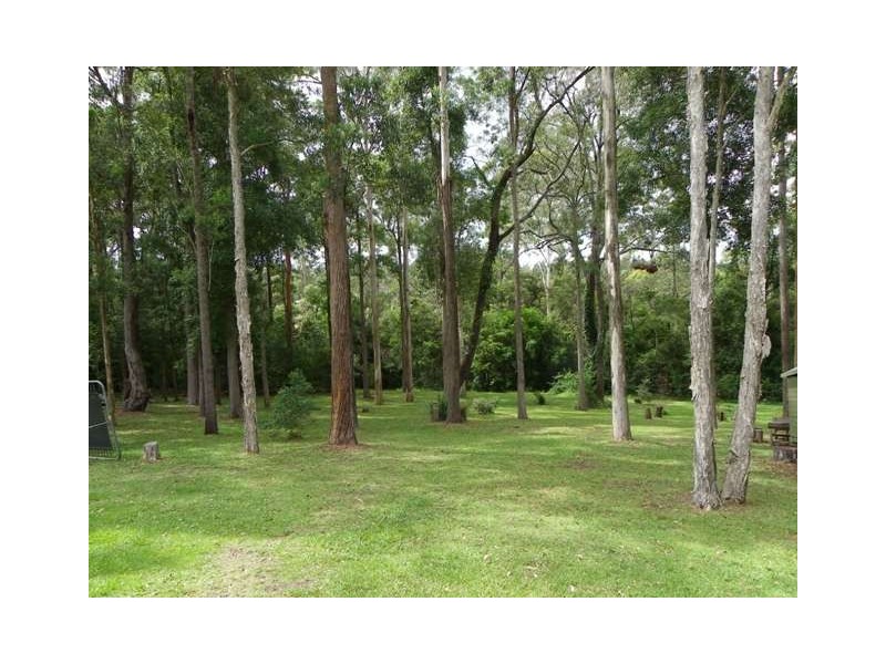 12 Warrew Crescent, King Creek NSW 2446