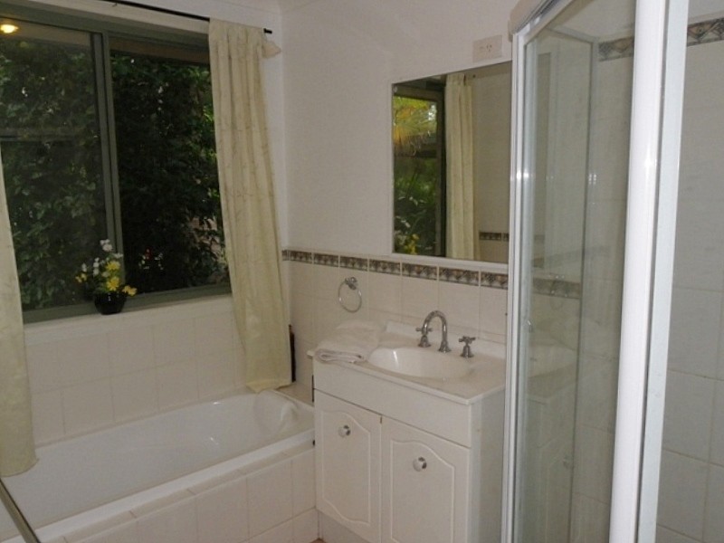 517 Lake Innes Drive, Lake Innes NSW 2446
