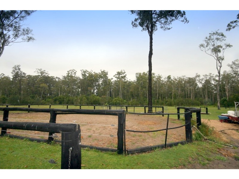 517 Lake Innes Drive, Lake Innes NSW 2446