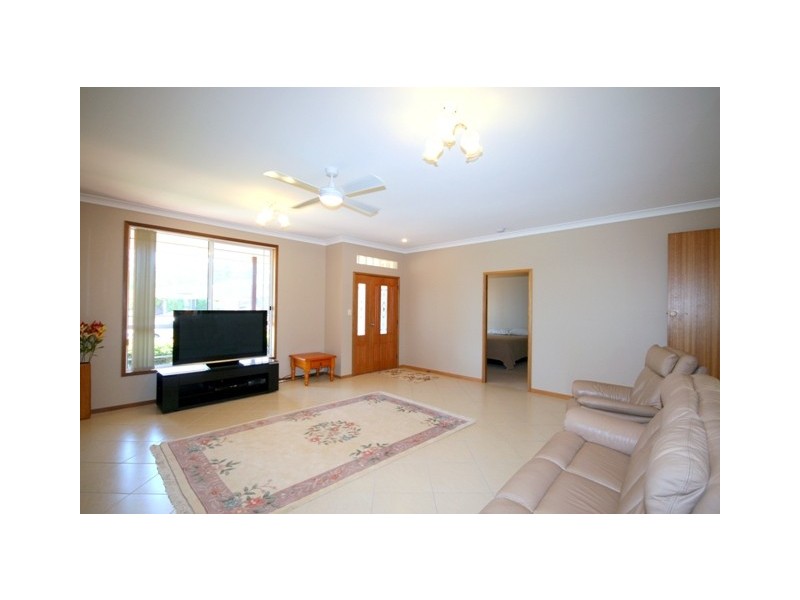 8 Forest Way, Wauchope NSW 2446