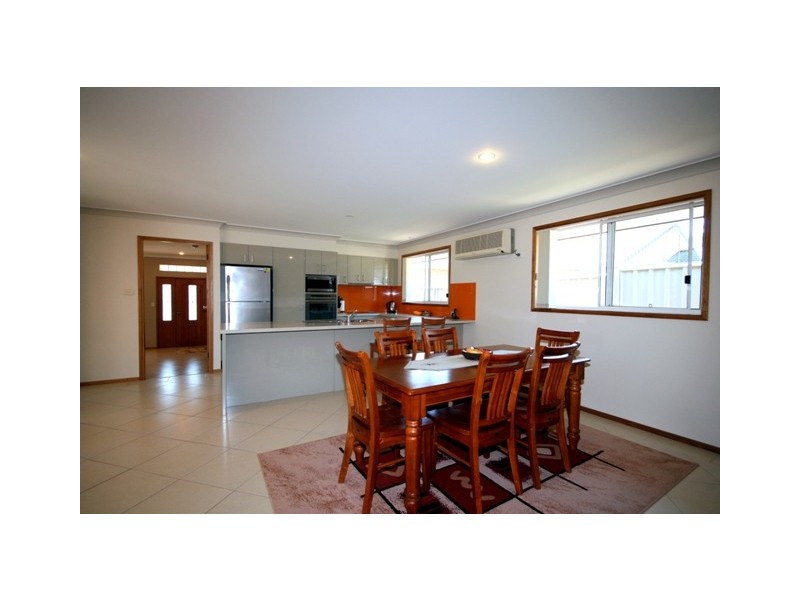 8 Forest Way, Wauchope NSW 2446