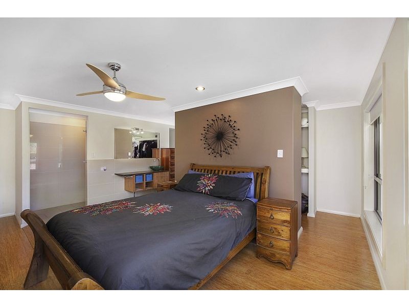 32 Helve Close, King Creek NSW 2446