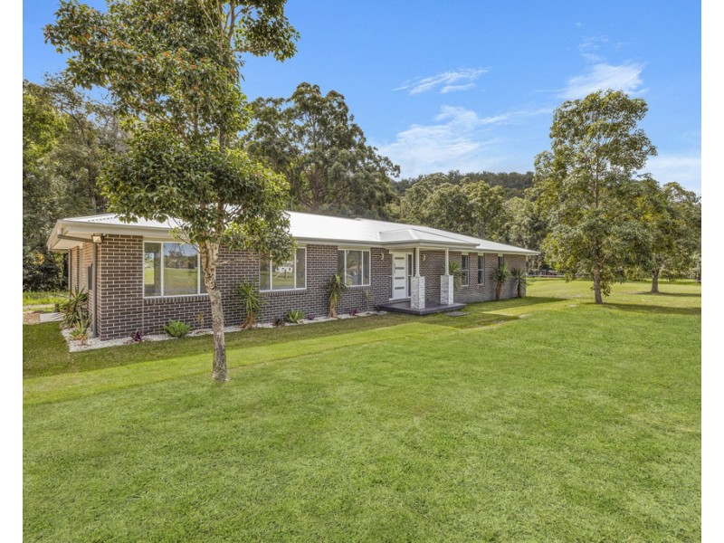 2 Hidden Valley Road, Telegraph Point NSW 2441