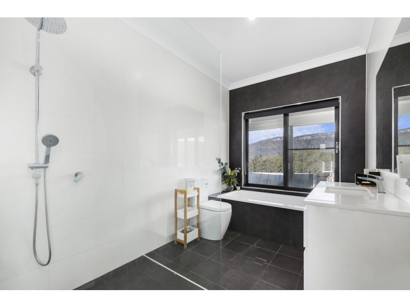 60 The Paddock Road, Wauchope NSW 2446