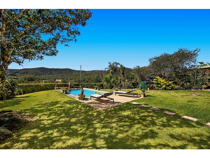 372 Hyndmans Creek Road, Byabarra NSW 2446