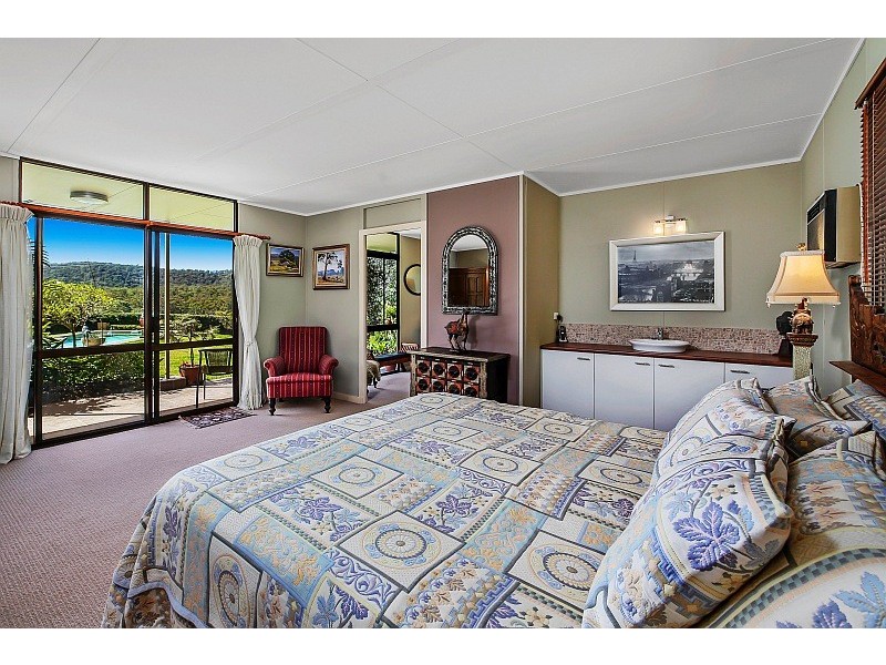 372 Hyndmans Creek Road, Byabarra NSW 2446
