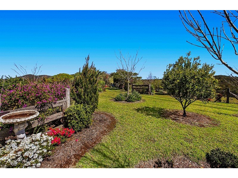 372 Hyndmans Creek Road, Byabarra NSW 2446