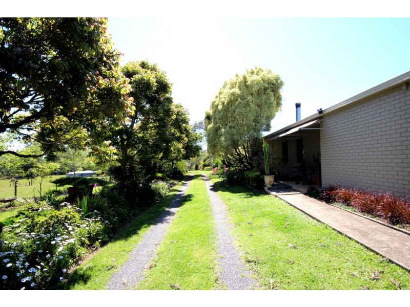372 Hyndmans Creek Road, Byabarra NSW 2446
