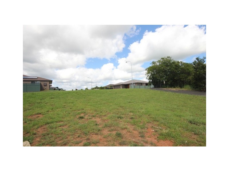 1 Brenchley Circuit, Wauchope NSW 2446