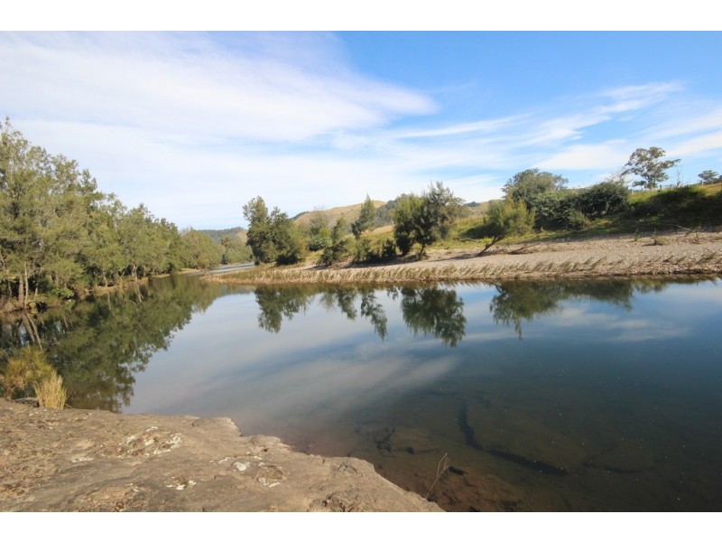 7401 Oxley Highway, Yarras NSW 2446