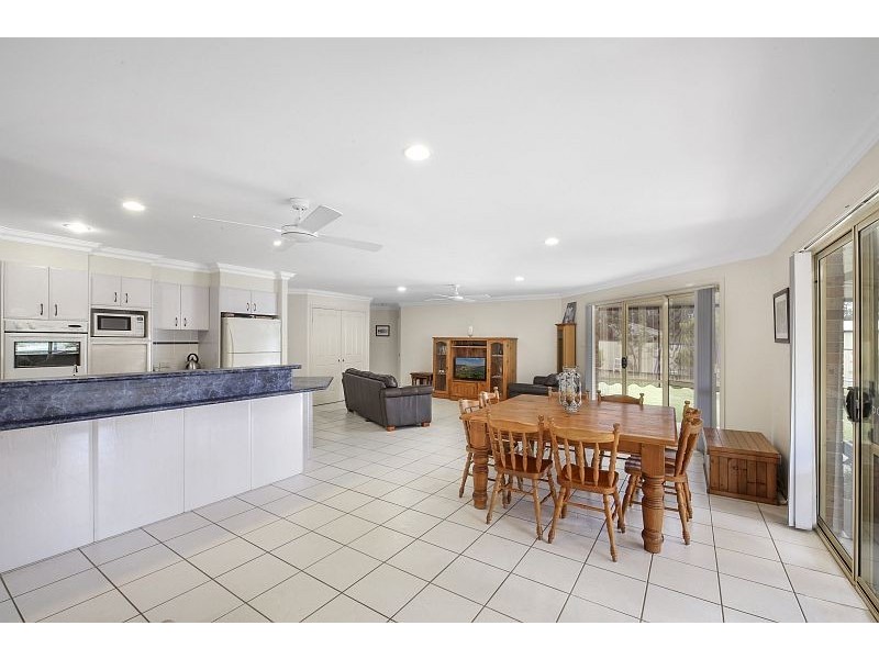 30 Timbertown Crescent, Wauchope NSW 2446