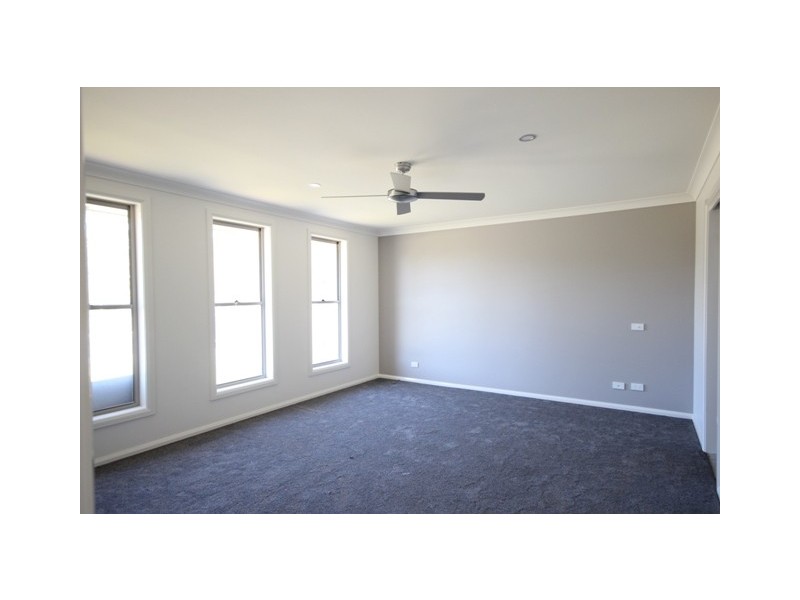 16 Glenview Drive, Wauchope NSW 2446