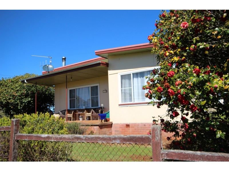 8 Pfeiffers Road, Comboyne NSW 2429