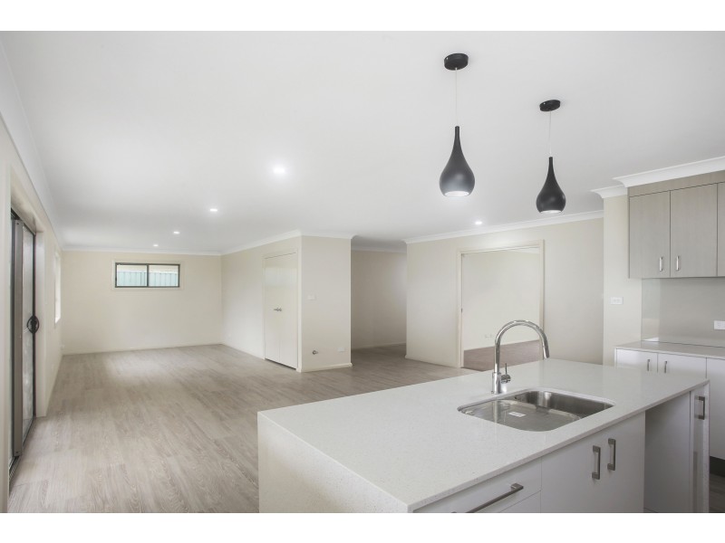 1 Riverbreeze Drive, Wauchope NSW 2446