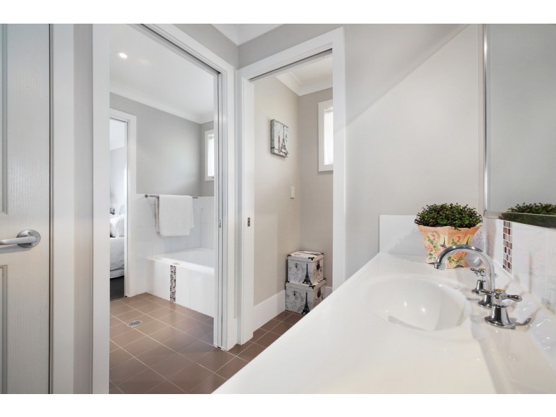 21 Riverbreeze Drive, Wauchope NSW 2446