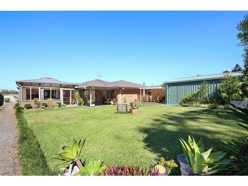 13 Riverbreeze Drive, Wauchope NSW 2446