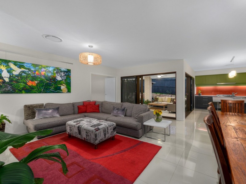 53 June Street, Mitchelton QLD 4053