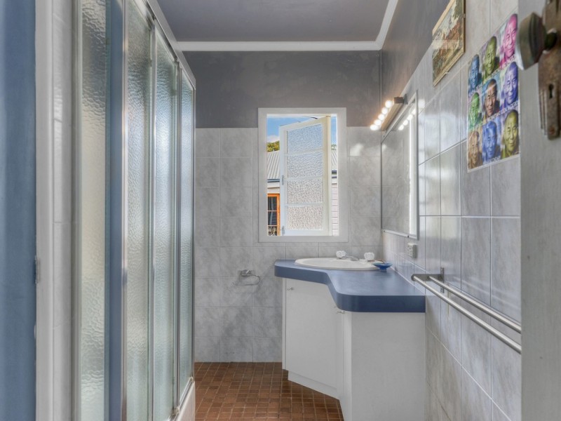 23 Otonga Road, Ashgrove QLD 4060