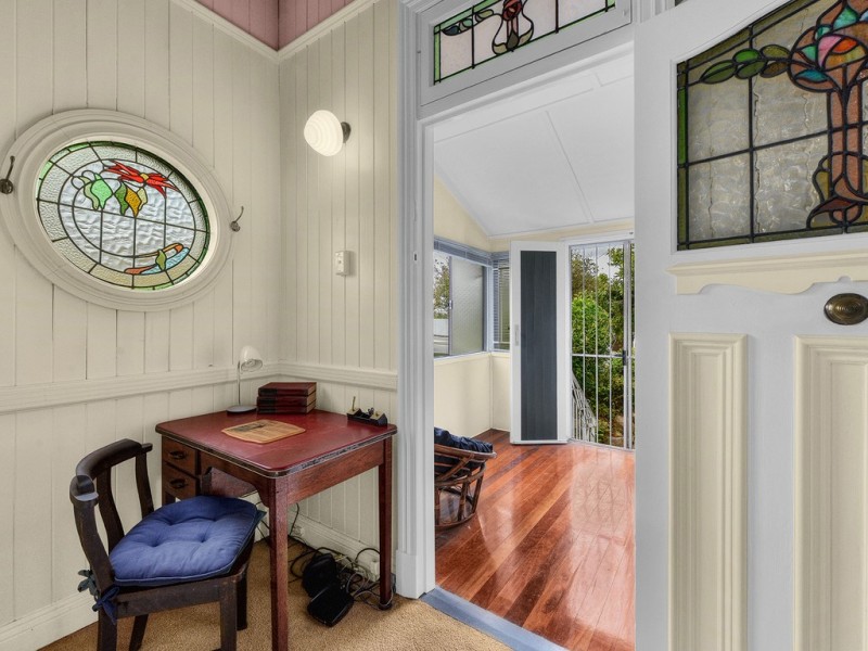 145 Jubilee Tce, Bardon QLD 4065