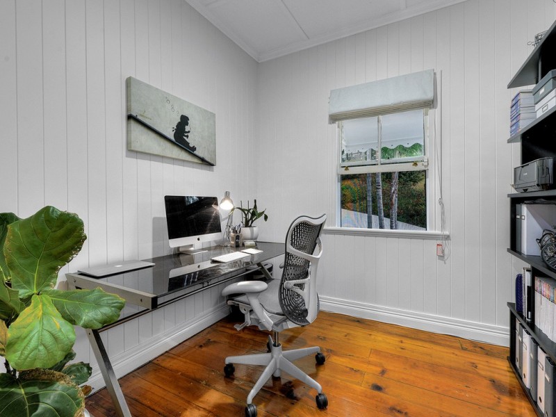 26 Soudan Street, Bardon QLD 4065