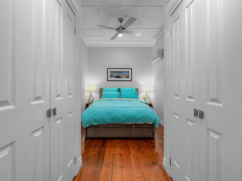 26 Soudan Street, Bardon QLD 4065