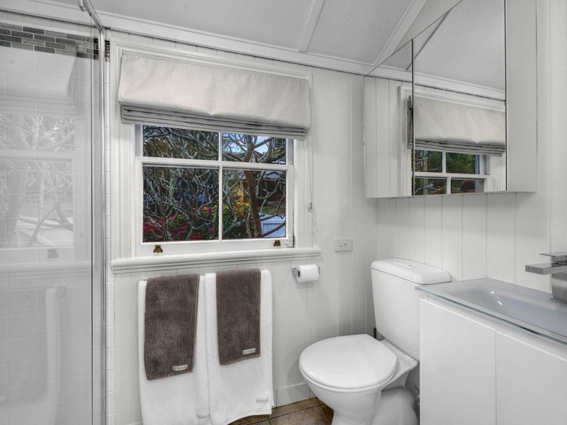 26 Soudan Street, Bardon QLD 4065