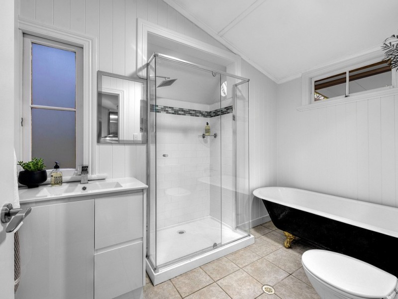 26 Soudan Street, Bardon QLD 4065