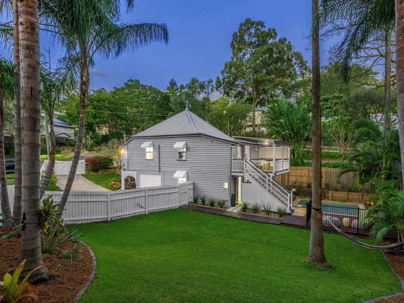 26 Soudan Street, Bardon QLD 4065